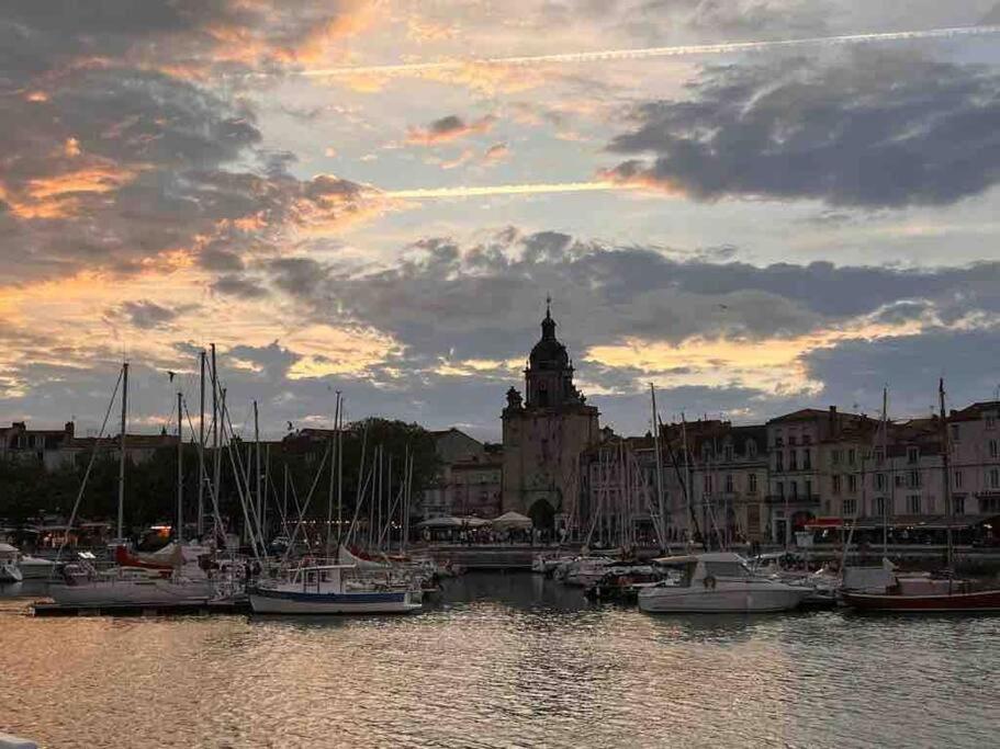 La Villa Genette, Maison Proche Centre-Ville La Rochelle  Exterior photo